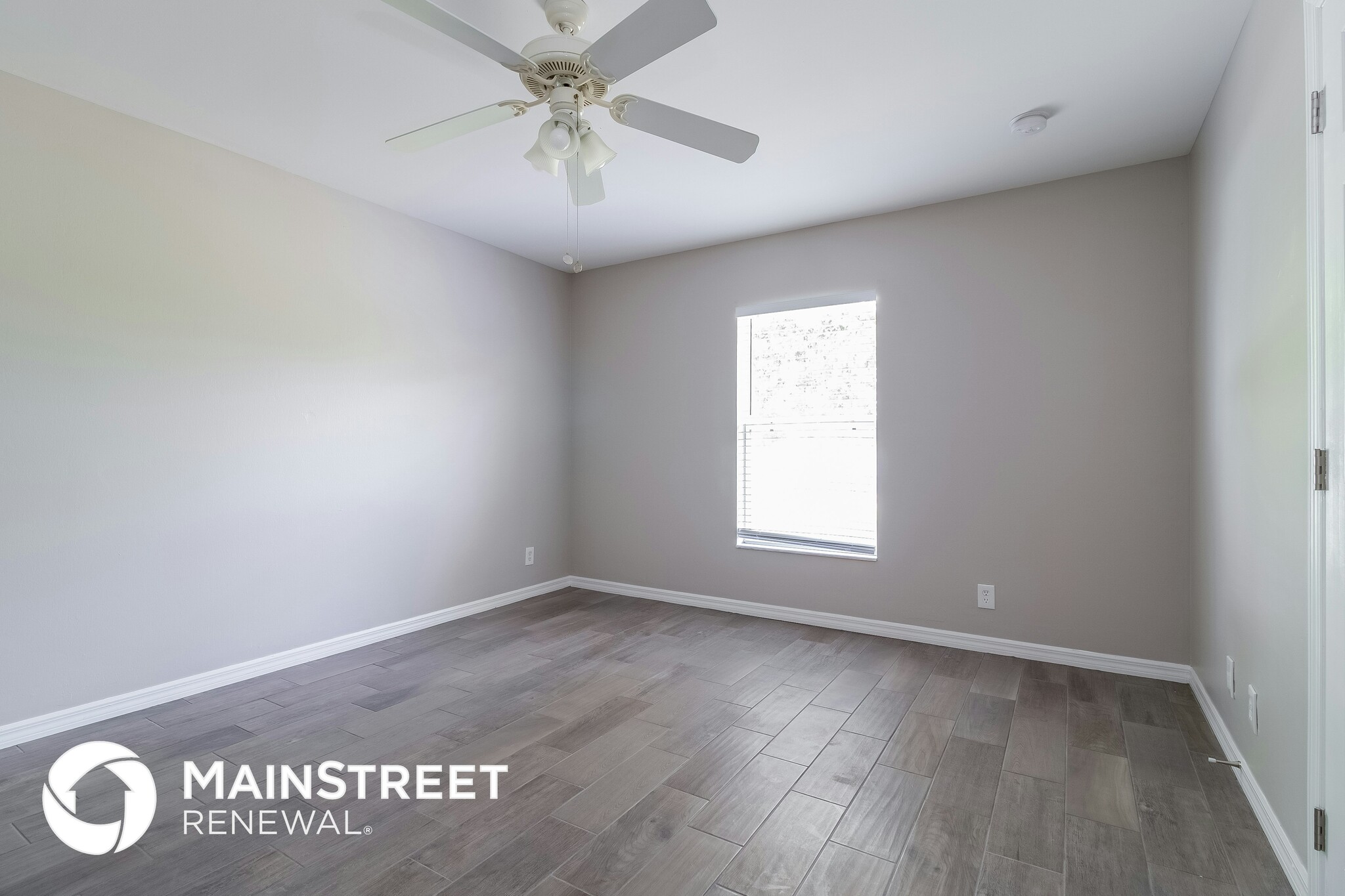 Building Photo - 3010 SW 11th Pl