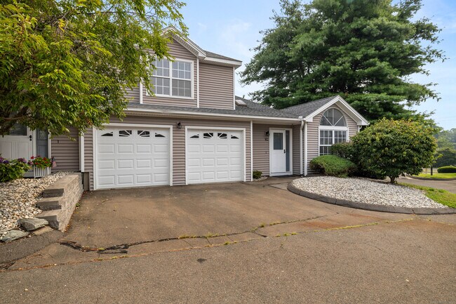 Building Photo - 96 Jones Hill Rd