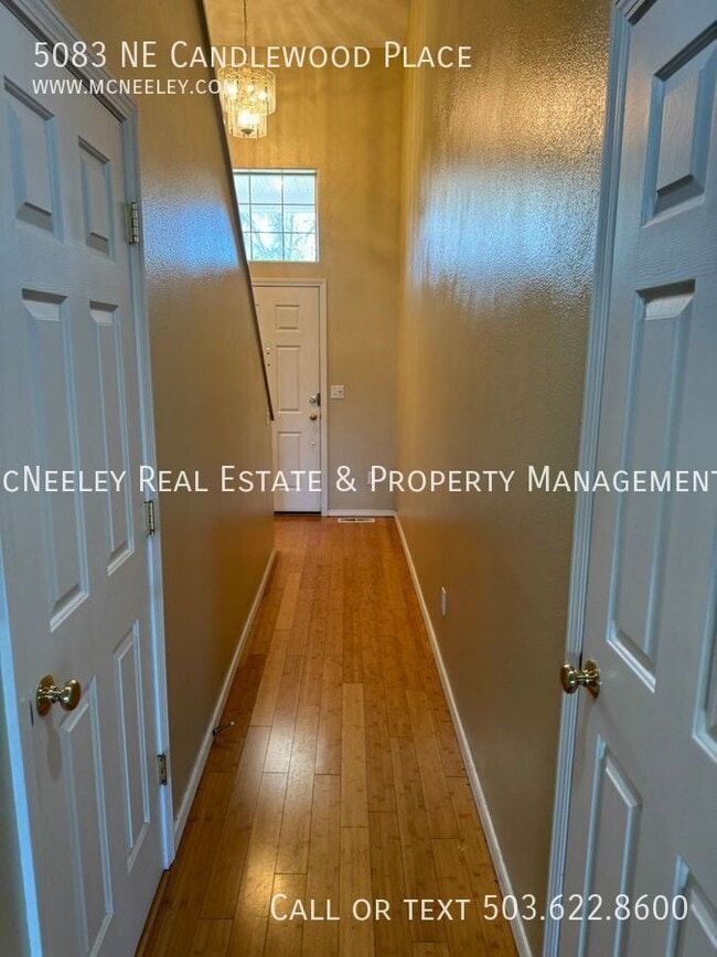 Building Photo - 5083 NE Candlewood Pl