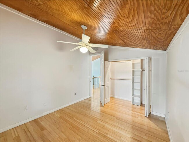 Building Photo - 211 E 131st Ave