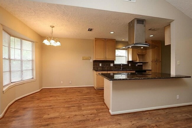 Building Photo - 12623 Westella Dr