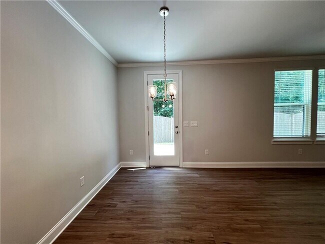 Building Photo - 713 Stickley Oak Way