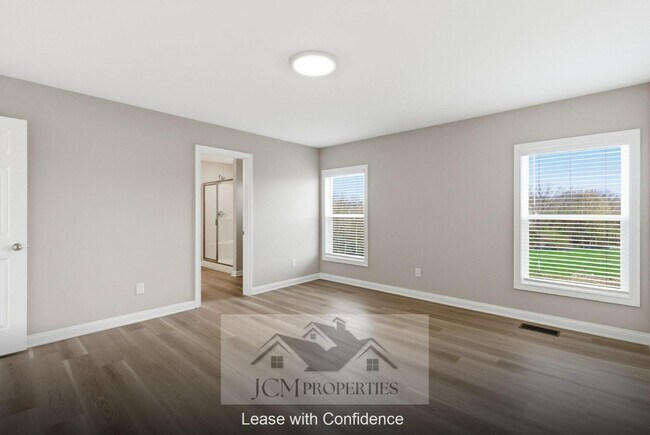 Building Photo - 112 Lambert Fld