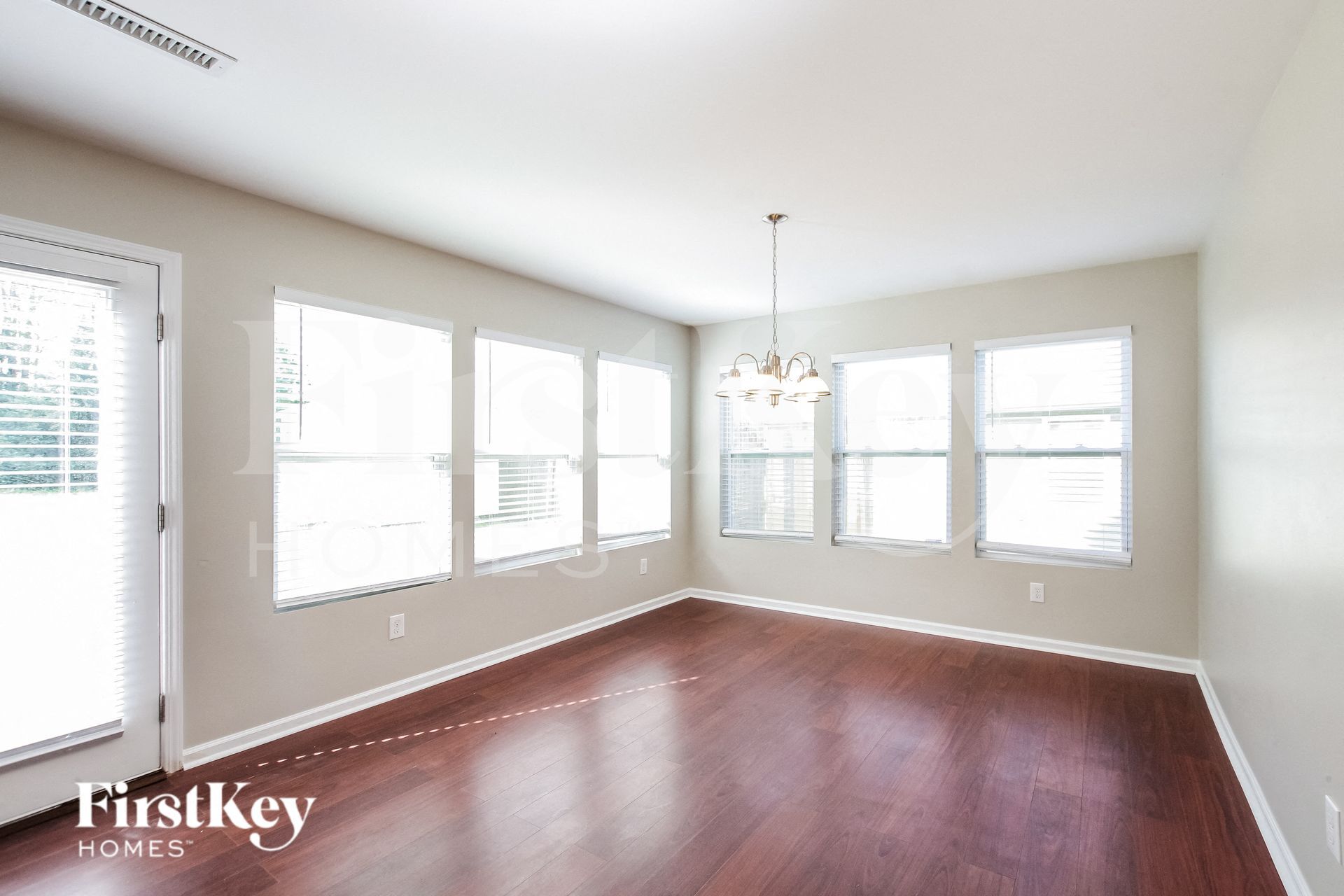 Building Photo - 1425 Logan Patrick Court