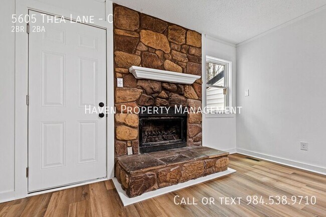 Building Photo - 5605 Thea Ln