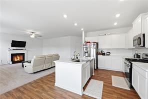 Building Photo - 760 Oakmont Trce