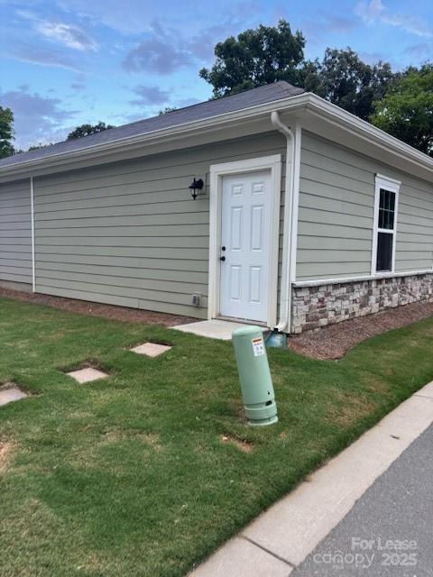 Building Photo - 1002 Sagecroft Ln