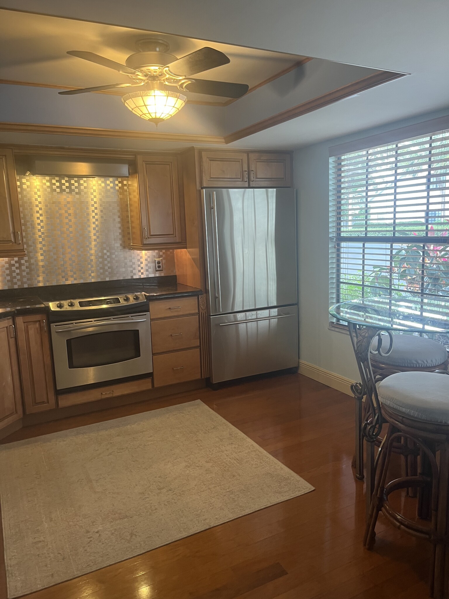 Building Photo - 840 Meadowland Dr