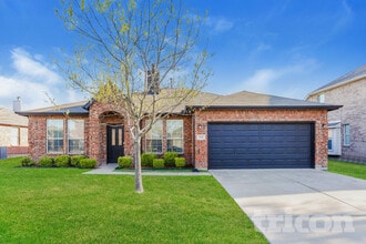 Building Photo - 2106 Rose May Dr