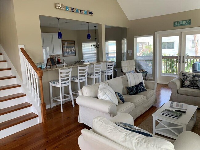 Building Photo - 13807 Mutiny Ln