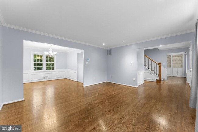 Building Photo - 901 Holly Creek Dr