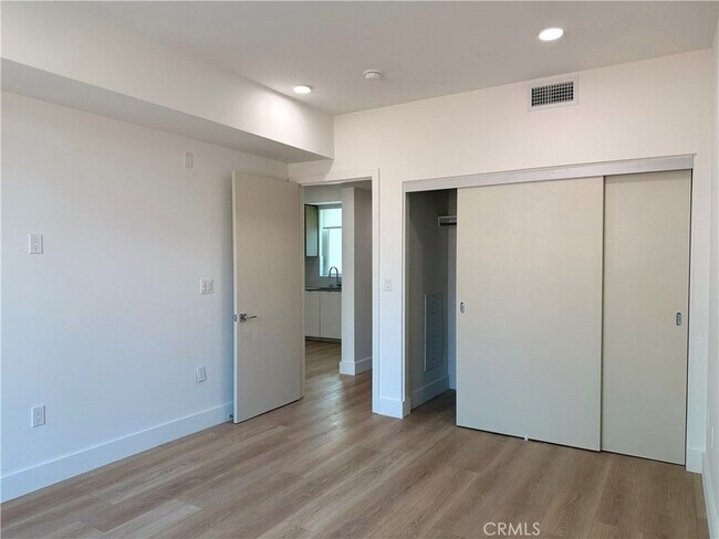 Building Photo - 12078 Guerin St