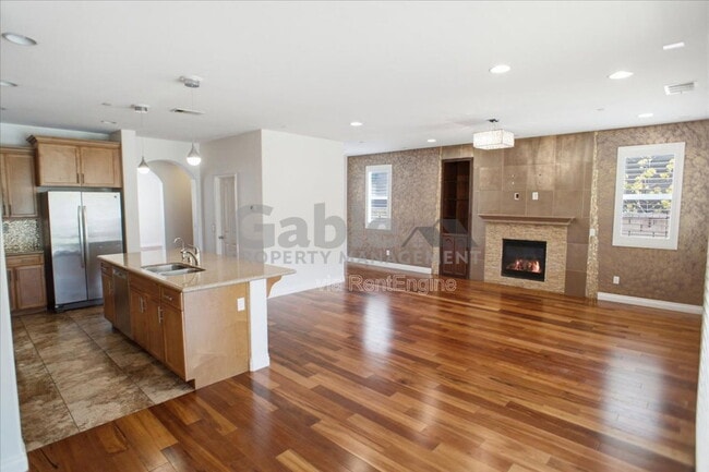 Building Photo - 28625 Stonegate Ct