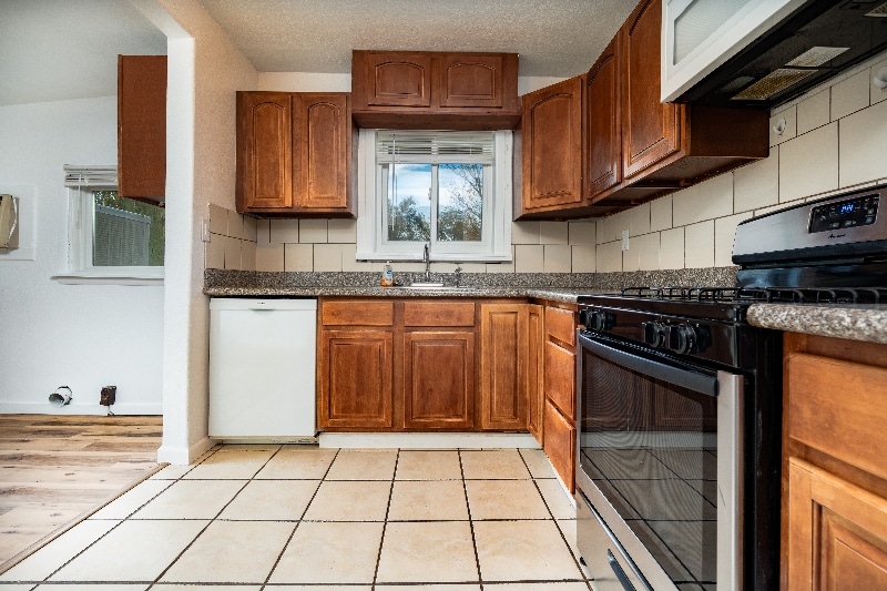 Building Photo - 2751 Olson Ave