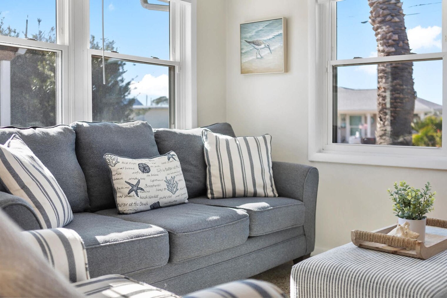 Building Photo - 217 Carol Pl