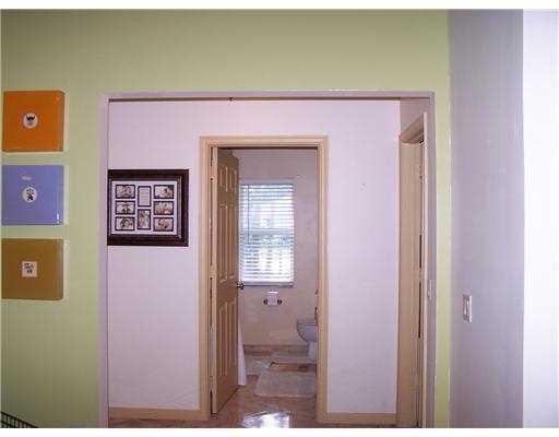 Building Photo - 17109 Murcott Blvd