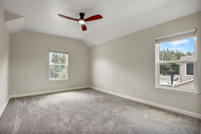 Building Photo - 309 Camperdown Elm Dr