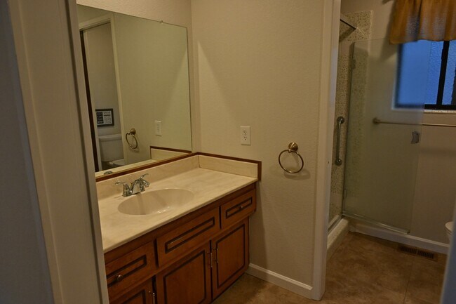 Building Photo - 2742 Romer Blvd