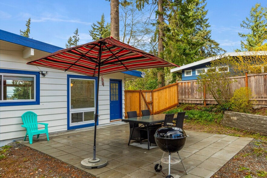 Building Photo - 14009 SE 37th Pl