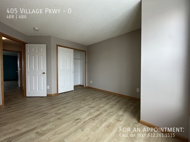 Building Photo - 405 Village Pkwy