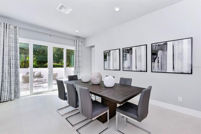 Building Photo - 7770 Sandy Ridge Dr