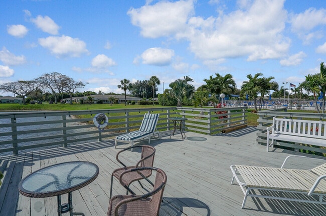 Building Photo - 202 High Point Blvd