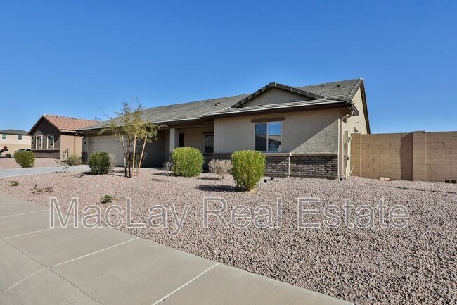 Building Photo - 3830 N Tulsa Ln