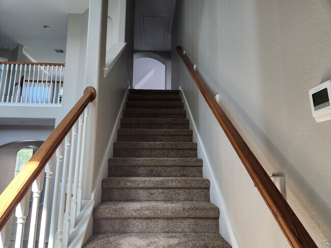 Building Photo - 20676 Oakhurst Meadows Dr