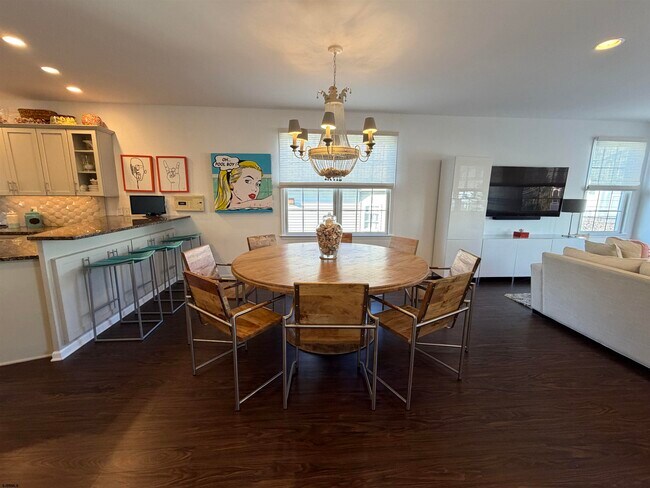 Building Photo - 26 S Coolidge Ave