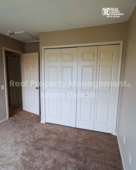 Building Photo - 172 Parsons Ln