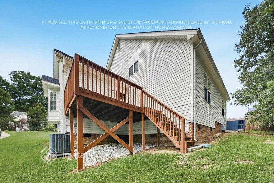 Building Photo - 204 Zircon Ln