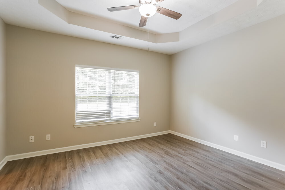 Building Photo - 203 Forrest Way
