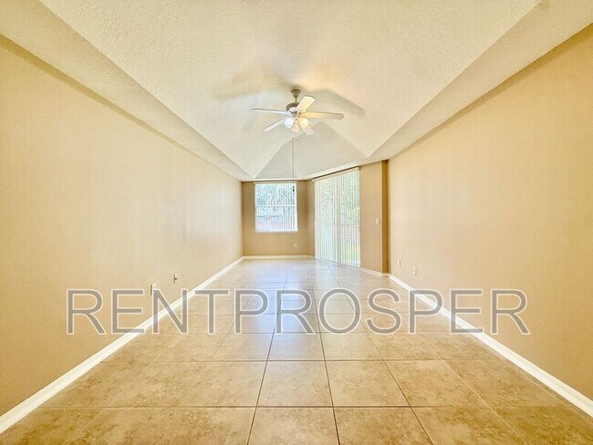 Building Photo - 7112 Hiawassee Overlook Dr