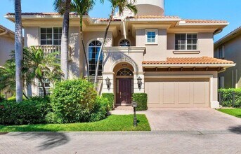 Building Photo - 3632 S Ocean Blvd