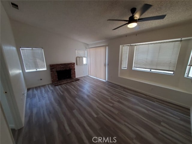 Building Photo - 23805 Mark Twain