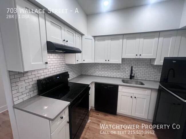 Primary Photo - 703 Wallace St