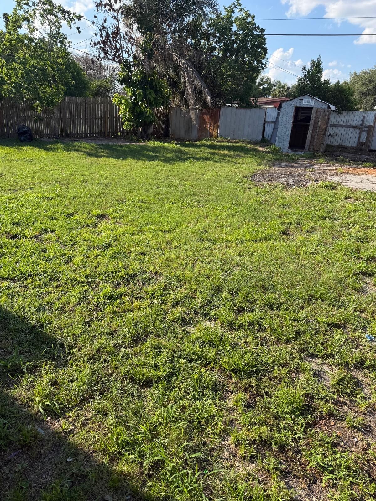 Building Photo - 6323 Ravinnia Dr