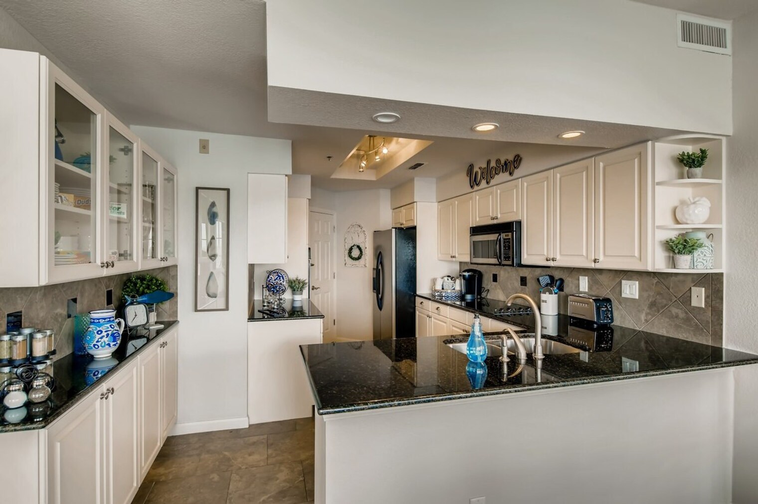 Building Photo - 3404 American Dr