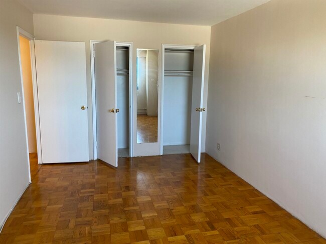 Building Photo - 6515 JFK Blvd E