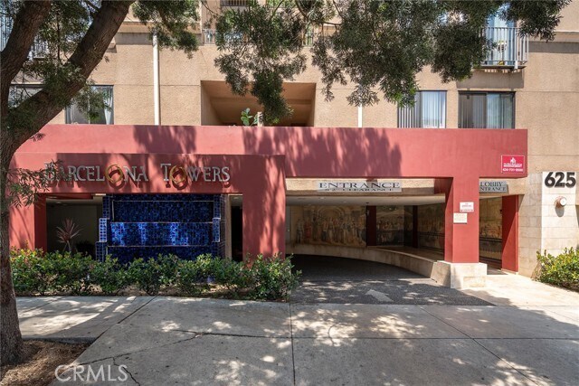 Building Photo - 625 S Berendo St