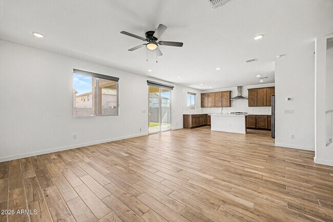 Building Photo - 17057 W Molly Ln