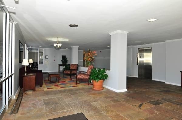 Building Photo - 5353 Columbia Pike