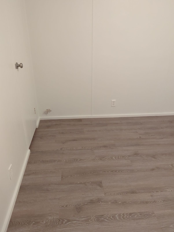 Building Photo - 380 Private Rd 4805