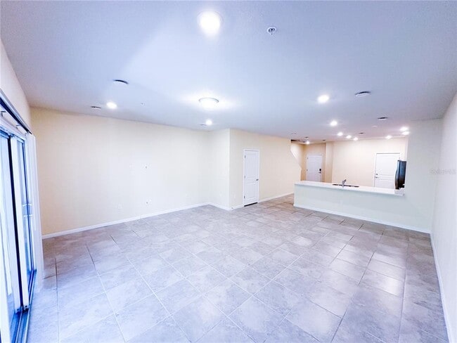 Building Photo - 2025 Canny Cv