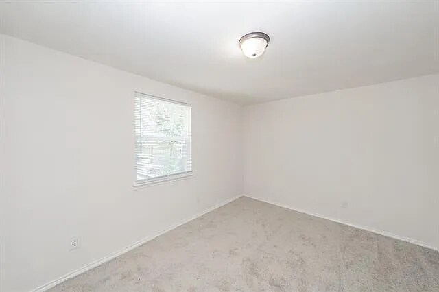 Building Photo - 193 Bass Rd