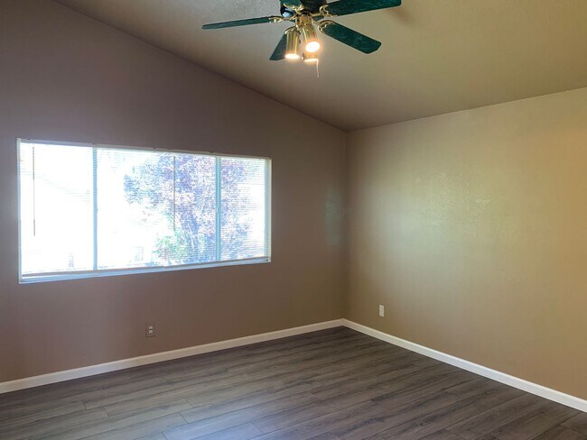 Building Photo - Fantastic Antioch Home!