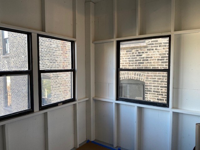 Building Photo - 1333 N Ashland Ave