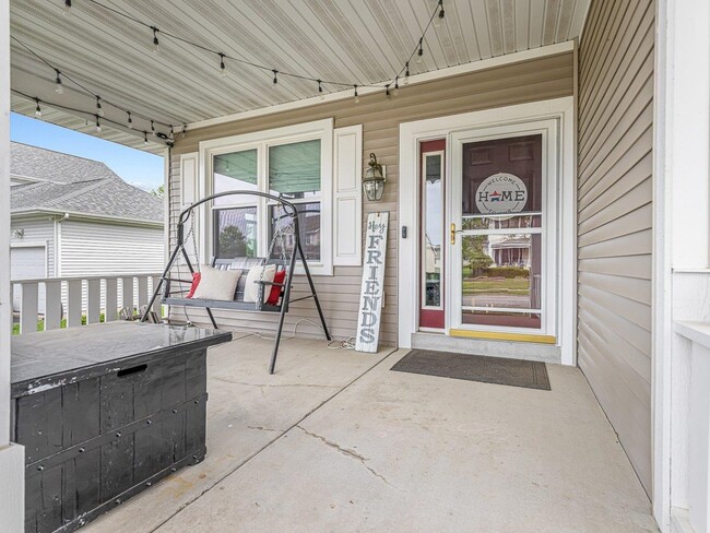 Building Photo - 251 Ashbourne Dr