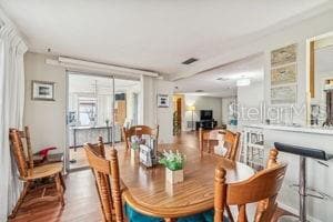 Building Photo - 3800 Sablewood Dr