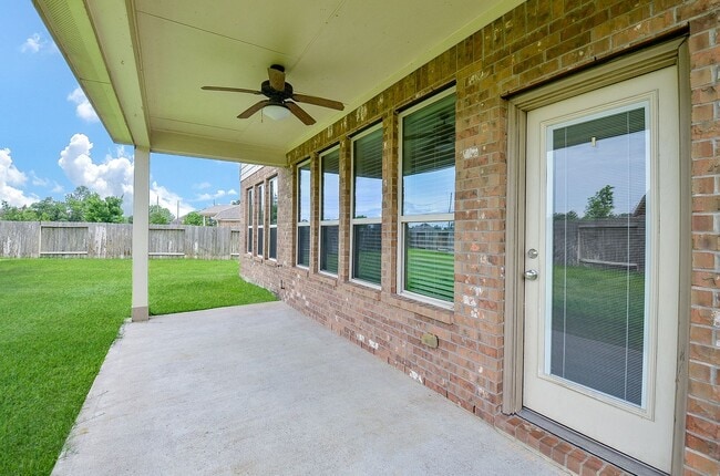 Building Photo - Gorgeous 4-bedroom home!